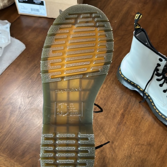 White lace up doc marten boots - Picture 2 of 5